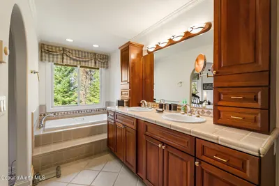 Property 26-2947 - Photo 27
