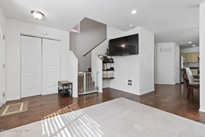 Property 26-10014 - Photo 5