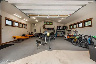 Property 26-9225 - Photo 52