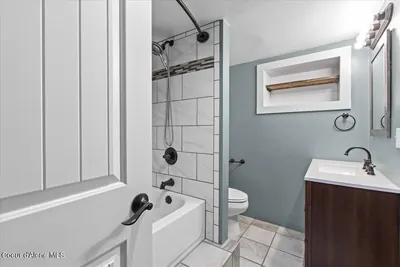 Property 26-10001 - Photo 32