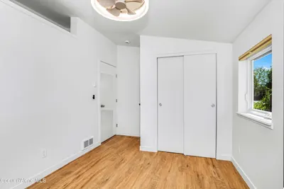 Property 26-5807 - Photo 26
