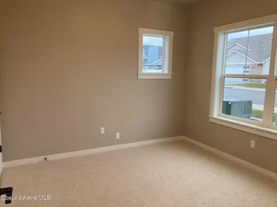 Property 26-8607 - Photo 3