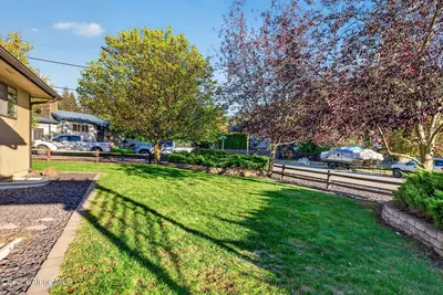 Property 26-9492 - Photo 51