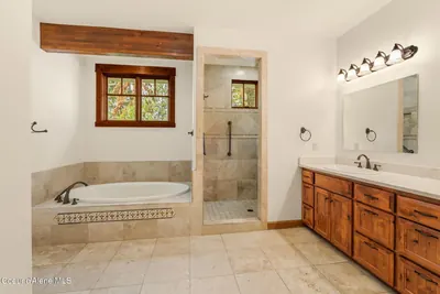 Property 26-7737 - Photo 28