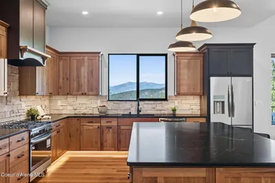 Property 26-9932 - Photo 27