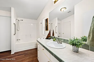 Property 26-7672 - Photo 14