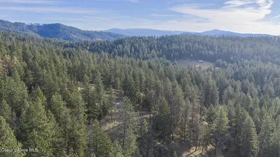 Property 26-10261 - Photo 15