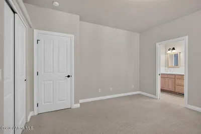 Property 26-9564 - Photo 25
