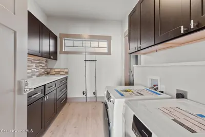 Property 26-9652 - Photo 27