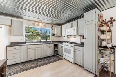 Property 26-9606 - Photo 15