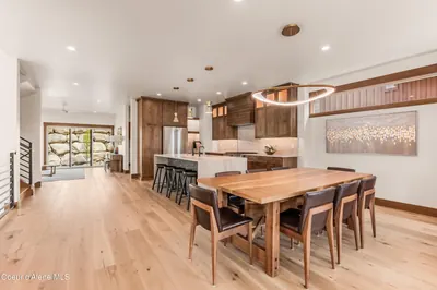 Property 26-9348 - Photo 13