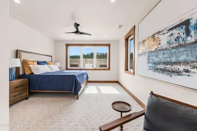 Property 26-9348 - Photo 26