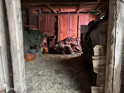 Property 26-8200 - Photo 59