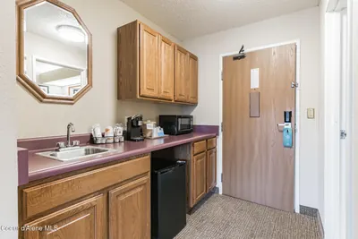 Property 25-1211 - Photo 10