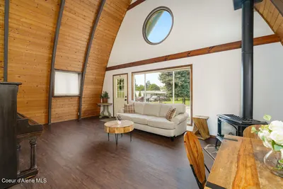 Property 26-8435 - Photo 5