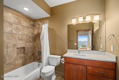 Property 26-8617 - Photo 70