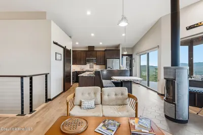 Property 26-9487 - Photo 25