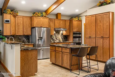 Property 26-2510 - Photo 12