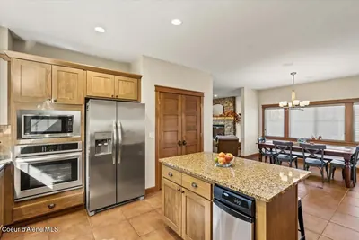 Property 26-10133 - Photo 19
