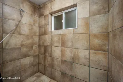 Property 26-9490 - Photo 26