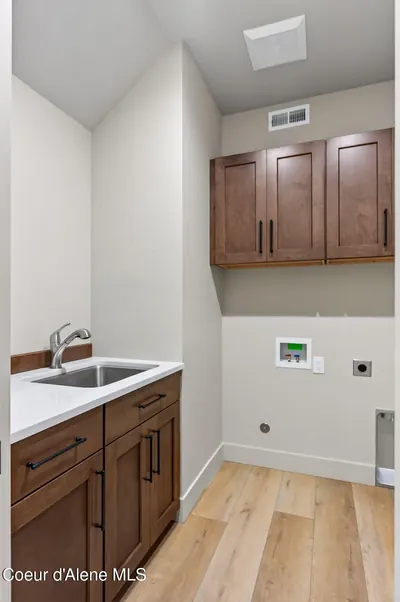 Property 26-9930 - Photo 54