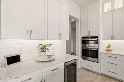 Property 26-8168 - Photo 26