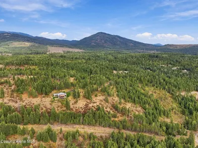 Property 26-9487 - Photo 97