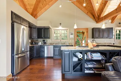 Property 26-9161 - Photo 25