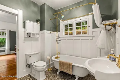 Property 26-9910 - Photo 32