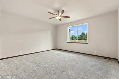 Property 26-9850 - Photo 9