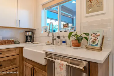 Property 26-9855 - Photo 11