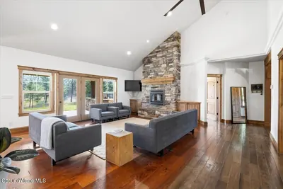 Property 26-7681 - Photo 11