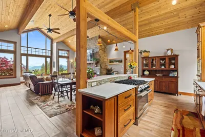 Property 26-5534 - Photo 21
