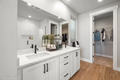 Property 26-10204 - Photo 20