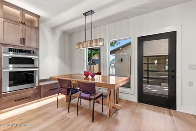 Property 26-949 - Photo 10