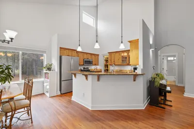 Property 26-10387 - Photo 14