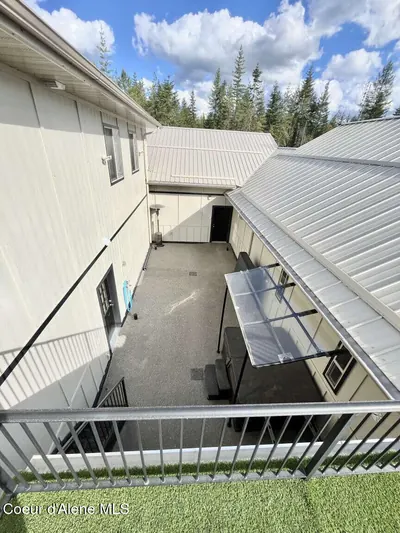 Property 26-10434 - Photo 37
