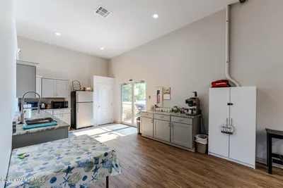 Property 26-1219 - Photo 23