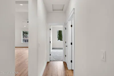 Property 25-10154 - Photo 18