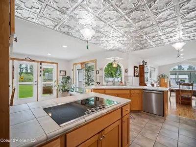 Property 26-8930 - Photo 17