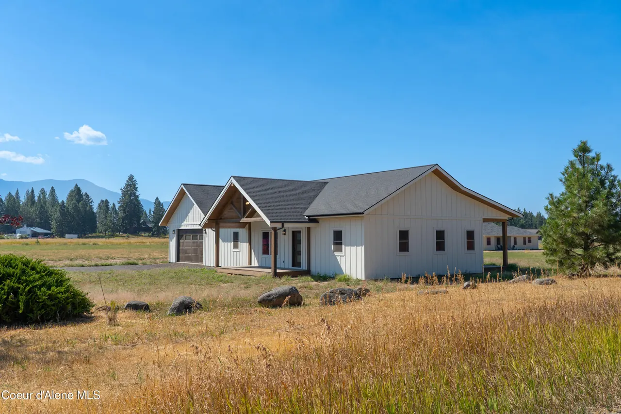 Property 26-8244 - Photo 1