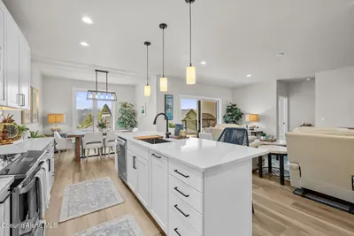 Property 26-8351 - Photo 23