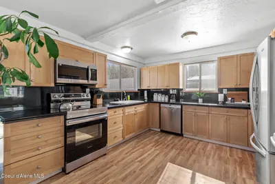 Property 26-10083 - Photo 6