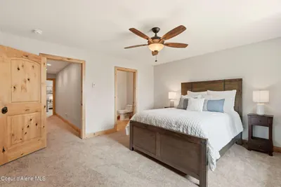 Property 26-7832 - Photo 39
