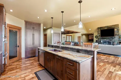 Property 26-7369 - Photo 31