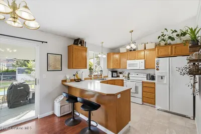 Property 26-10193 - Photo 12