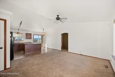 Property 26-10232 - Photo 6