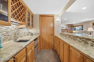 Property 26-8142 - Photo 39