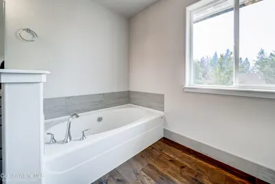 Property 25-10308 - Photo 39