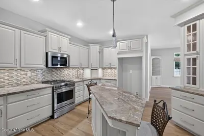 Property 26-9564 - Photo 6